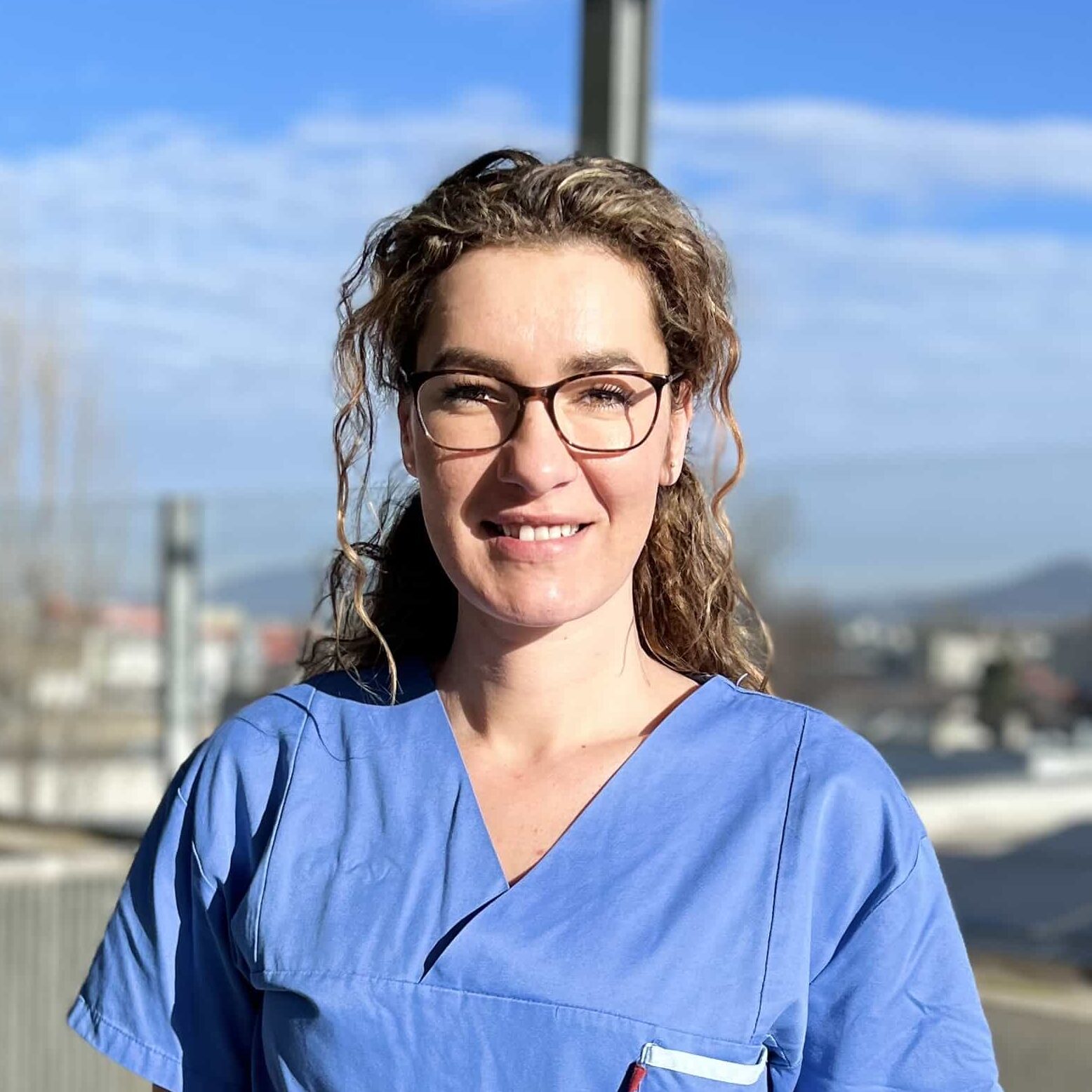 Madalina M.: SAN Privatklinik